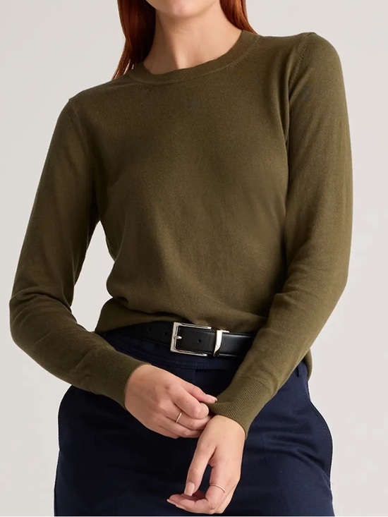 Banana Republic Sweaters - Banana Republic Forever Crewneck Sweater